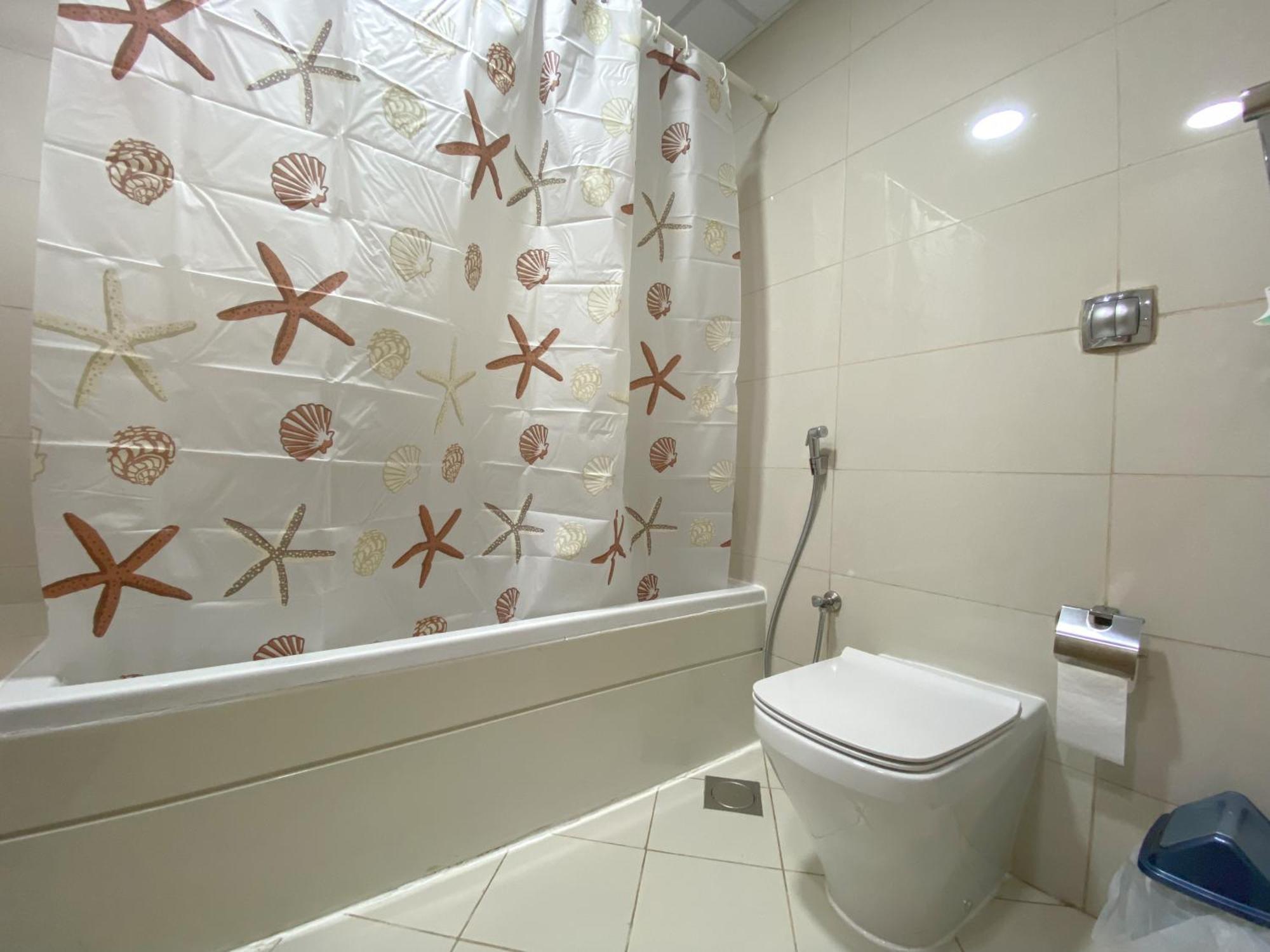 Apartament Walk To The Beach Or Enjoy The Amazing View From The Balcony Dubaj Zewnętrze zdjęcie