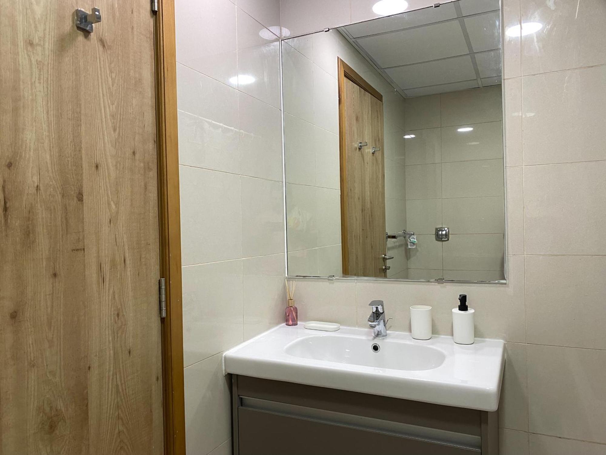 Apartament Walk To The Beach Or Enjoy The Amazing View From The Balcony Dubaj Zewnętrze zdjęcie